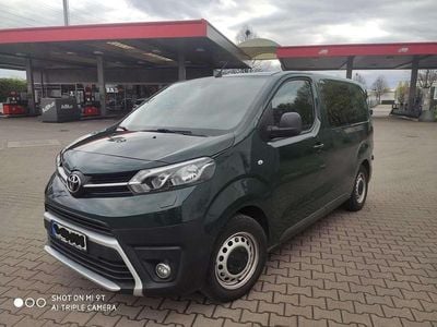 Second-hand Toyota Proace 120 CP (88 kW) 2022 Verde Monovolum