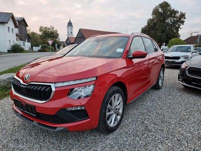 Rot Gebraucht 2024 Skoda Kamiq Selection SUV | 24.990 € (Fairer Preis)