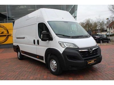 Gebraucht Opel Movano Edition 165 PS (121 kW) 2023 Casablancaweiss/glacier/arctic w Van