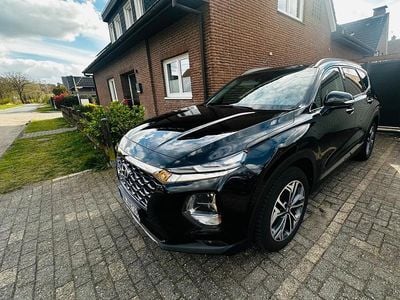 Gebraucht Hyundai Santa Fe 185 PS (136 kW) 2019 Schwarz SUV