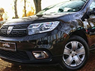 Gebraucht Dacia Sandero 90 PS (66 kW) 2019 Schwarz Limousine