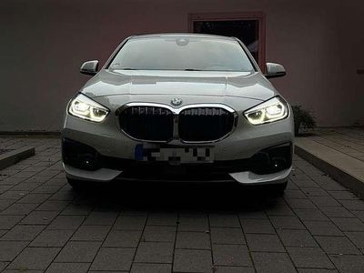 Weiß Gebraucht 2021 BMW 118 Kleinwagen | 18.000 € (Guter Preis)
