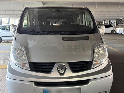 Usata Renault Trafic 115 CV (84 kW) 2010 Argento Monovolume