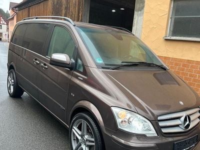 Gebraucht Mercedes Viano 224 PS (164 kW) 2014 Braun Van / Kleinbus