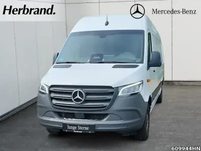 Gebraucht Mercedes Sprinter 170 PS (125 kW) 2025 Weiß Van