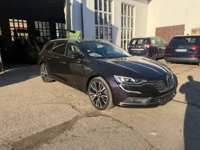 Gebraucht Renault Talisman Initiale Paris 160 PS (117 kW) 2017 Schwarz Limousine