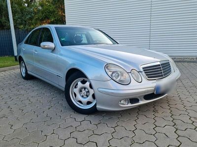 Mercedes E220