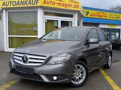 Gebraucht Mercedes B180 109 PS (80 kW) 2013 Grau Van / Kleinbus