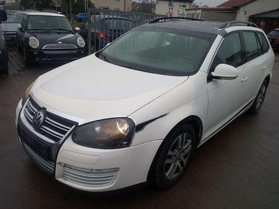Gebraucht VW Golf V 105 PS (77 kW) 2008 Weiß Kombi