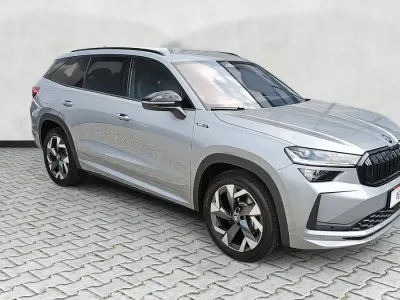 Neu Skoda Kodiaq SportLine 204 PS (150 kW) 2026 Smokey diamondsilber metallic SUV