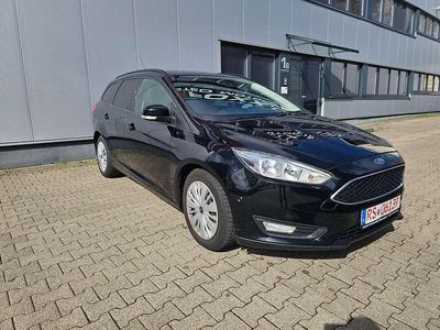 Gebraucht Ford Focus Business Edition 125 PS (91 kW) 2017 Schwarz Kombi