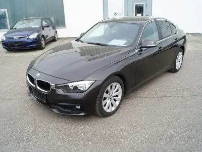 Gebraucht BMW 320 184 PS (135 kW) 2016 Jatoba Limousine