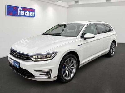 Gebraucht VW Passat 156 PS (114 kW) 2017 Pure white Kombi