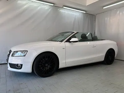 Używany Audi A5 Cabriolet S-Line 170 KM (125 kW) 2010 Biały Kabriolet