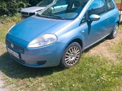 Gebraucht Fiat Punto 75 PS (55 kW) 2009 Kleinwagen