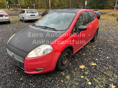Rot Gebraucht 2009 Fiat Grande Punto Kleinwagen | 690 € (Guter Preis)