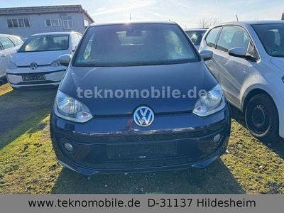 Blau Gebraucht 2016 VW up! Kleinwagen | 2.021 €