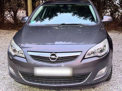 Usata Opel Astra 115 CV (84 kW) 2010 Grigio Utilitaria