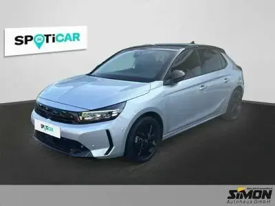 Używany Opel Corsa 101 KM (74 kW) 2024 Srebrny Sedan/Limuzyna