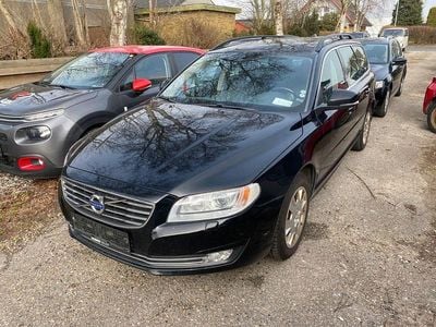 Usado Volvo V70 Momentum 181 HP (133 kW) 2014 Preto Carrinha