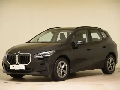 Gebraucht BMW 218 150 PS (110 kW) 2025 Schwarz uni Coupé