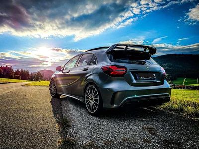 Używany Mercedes A45 AMG AMG 381 KM (280 kW) 2017 Szary Sedan/Limuzyna