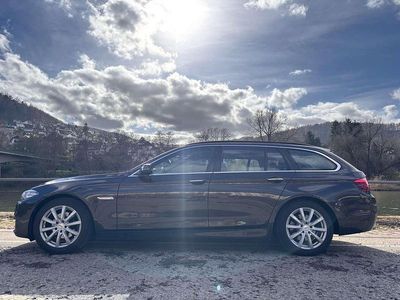 Usata BMW 520 190 CV (139 kW) 2016 Marrone Station wagon