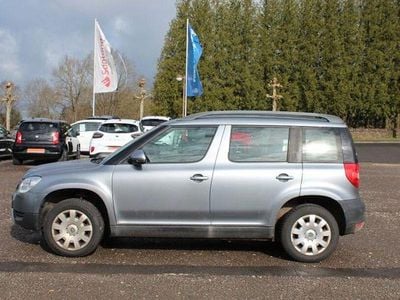 Gebraucht Skoda Yeti Active 122 PS (89 kW) 2013 Grau SUV