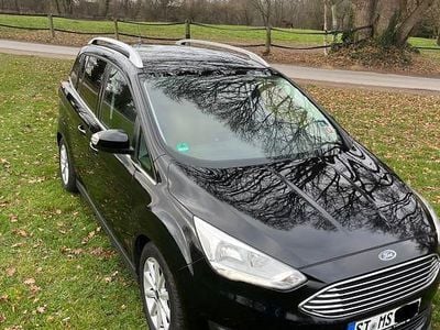 Schwarz Gebraucht 2017 Ford Grand C-Max Titanium Van / Kleinbus | 7.500 € (Guter Preis)
