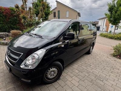 Usata Hyundai H-1 110 CV (80 kW) 2011 Nero Monovolume