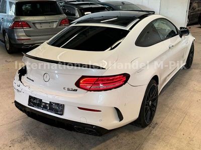 gebraucht Mercedes C63S AMG AMG Performance Coupe*LED*Pano*Burmester*