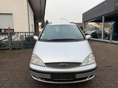 Grau Gebraucht 2005 Ford Galaxy Van / Kleinbus | 1.350 € (Superpreis)