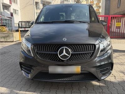 Gebraucht Mercedes V300 239 PS (175 kW) 2021 Grau Van / Kleinbus