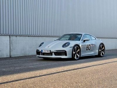 Gebraucht Porsche 992 Sport 551 PS (405 kW) 2022 Grau Coupé