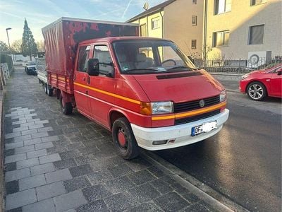 Rot Gebraucht 1993 VW T4 Van | 3.400 €