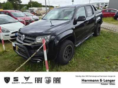 Gebraucht VW Amarok Atacama 179 PS (131 kW) 2016 Schwarz / deep black (metallic) Pickup