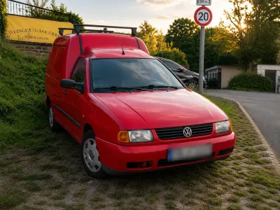 Gebraucht VW Caddy 60 PS (44 kW) 1998 Rot Van / Kleinbus