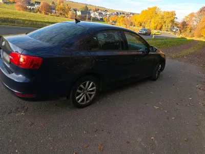 Gebraucht VW Jetta 228 PS (167 kW) 2026 Blau Limousine