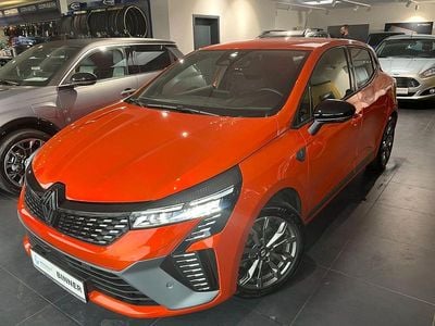 Gebraucht Renault Clio V Bose Edition 144 PS (105 kW) 2023 Orange Limousine