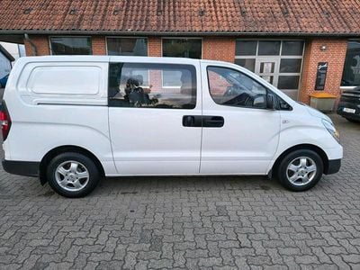 Hyundai H-1