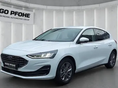 Gebraucht Ford Focus Titanium 125 PS (91 kW) 2022 Weiß Limousine