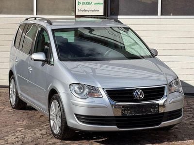 Silber Gebraucht 2007 VW Touran Trendline Van / Kleinbus | 5.000 € (Teuer)