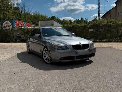 Gebraucht BMW 525 218 PS (160 kW) 2006 Grau Limousine