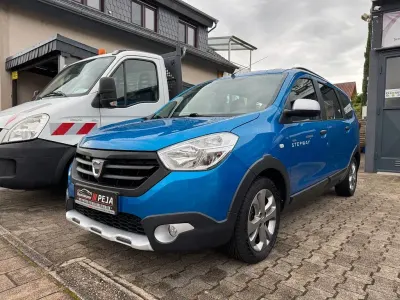 Gebraucht Dacia Lodgy Stepway 116 PS (85 kW) 2015 Blau Van / Kleinbus