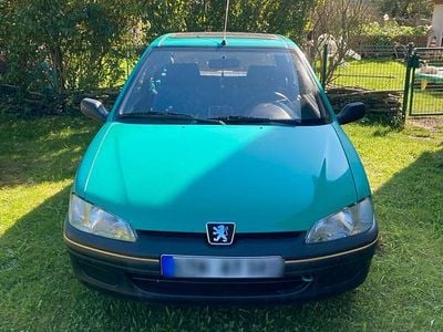 Peugeot 106