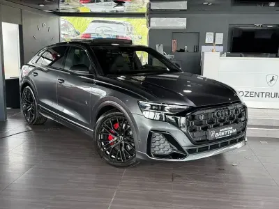 Gebraucht Audi Q8 Sport 286 PS (210 kW) 2025 Daytonagrau SUV