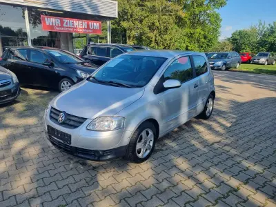 Używany VW Fox Style 60 KM (44 kW) 2011 Srebrny Hatchback