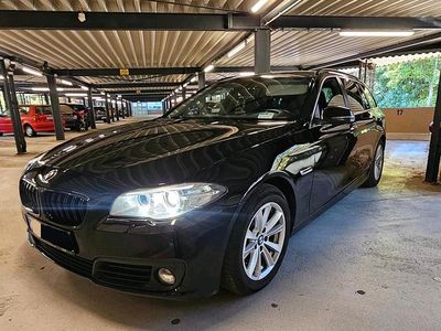 Gebraucht BMW 520 190 PS (139 kW) 2015 Schwarz Kombi