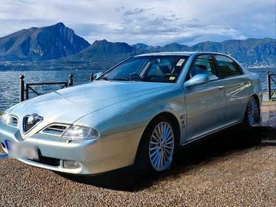 Alfa Romeo 166