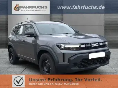 Neu Dacia Duster Essentiel 101 PS (74 kW) 2025 Grau
